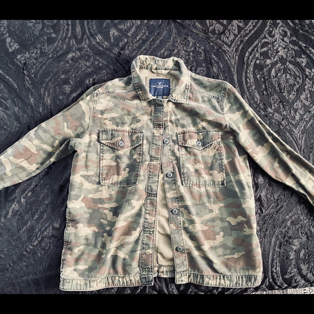 American Eagle Embroidered jacket